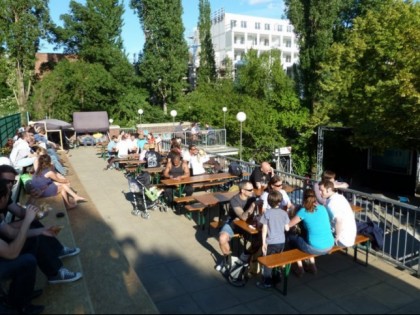 Фото: Golgatha  Biergarten im Viktoriapark