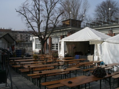 Фото: Golgatha  Biergarten im Viktoriapark